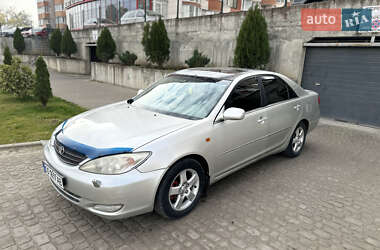 Седан Toyota Camry 2003 в  фото 44 Седан Toyota Camry 2003 в