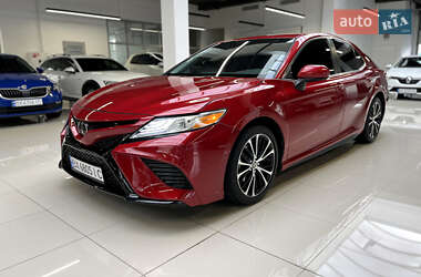 Toyota Camry 2020