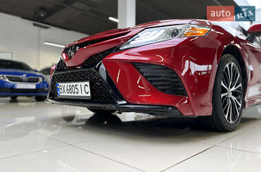 Седан Toyota Camry 2020 в 