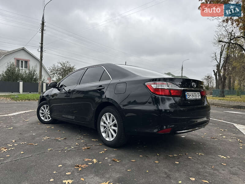 Седан Toyota Camry 2017 в Вінниці