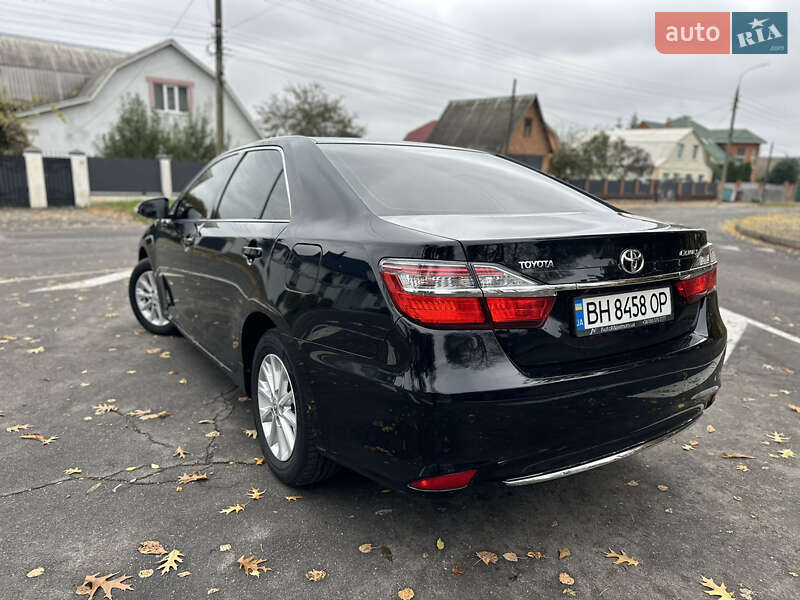 Седан Toyota Camry 2017 в Вінниці