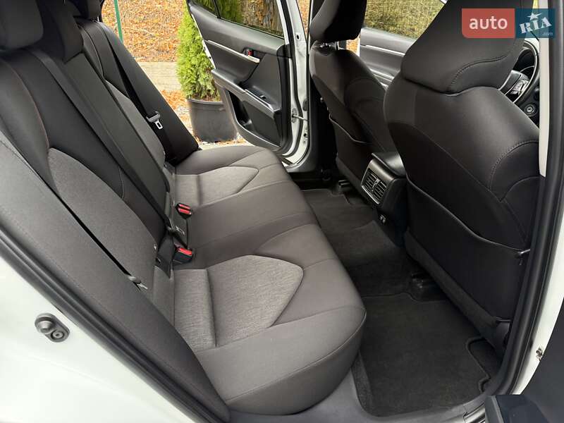 Седан Toyota Camry 2018 в Виннице фото 38 Седан Toyota Camry 2018 в Виннице