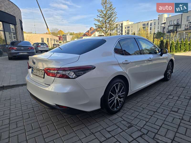Седан Toyota Camry 2021 в Львове фото 10 Седан Toyota Camry 2021 в Львове