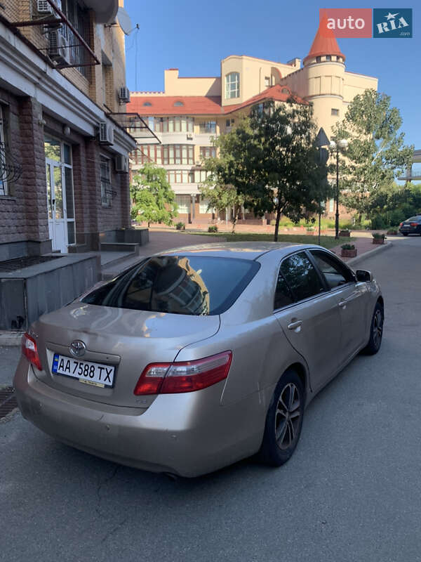 Седан Toyota Camry 2007 в Киеве фото 16 Седан Toyota Camry 2007 в Киеве