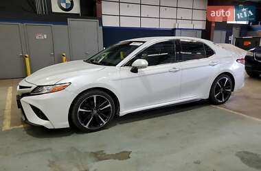 Toyota Camry 2018