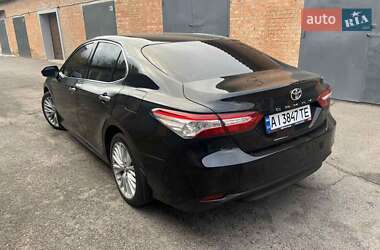 Седан Toyota Camry 2018 в 