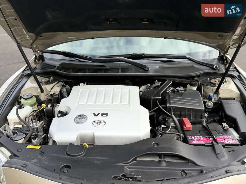 Седан Toyota Camry 2007 в Киеве