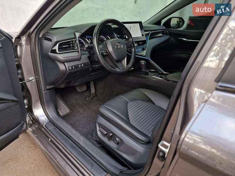 Седан Toyota Camry 2023 в Одесі фото 42 Седан Toyota Camry 2023 в Одесі