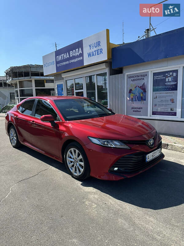 Toyota Camry 2018