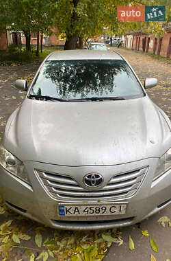 Седан Toyota Camry 2008 в Києві