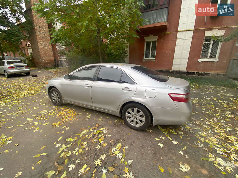 Седан Toyota Camry 2008 в Києві