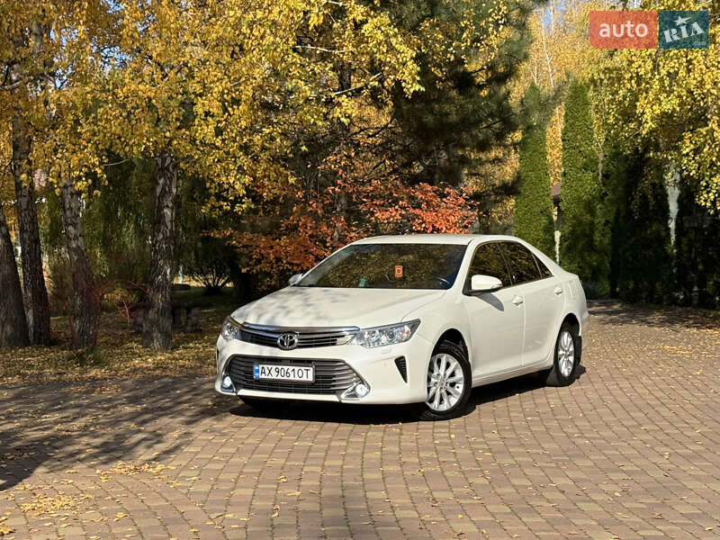 Седан Toyota Camry 2016 в Харкові фото 3 Седан Toyota Camry 2016 в Харкові