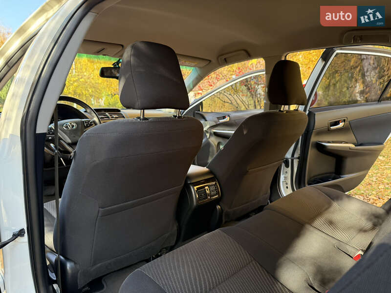 Седан Toyota Camry 2016 в Харкові фото 22 Седан Toyota Camry 2016 в Харкові