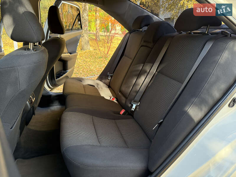 Седан Toyota Camry 2016 в Харкові фото 24 Седан Toyota Camry 2016 в Харкові