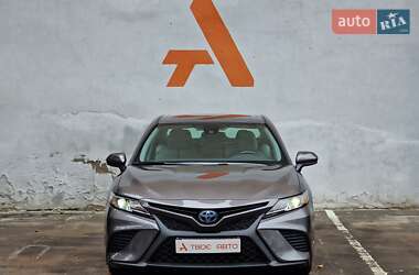 Седан Toyota Camry 2020 в 