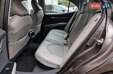 Седан Toyota Camry 2020 в 