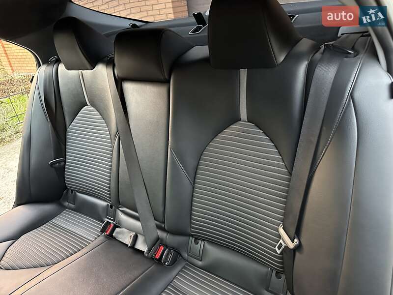 Седан Toyota Camry 2018 в Одессе фото 65 Седан Toyota Camry 2018 в Одессе