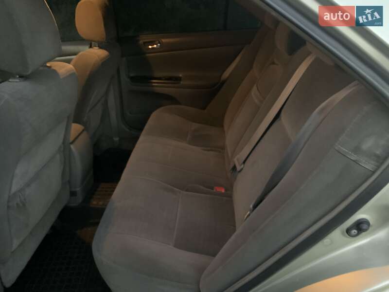 Седан Toyota Camry 2004 в Киеве фото 8 Седан Toyota Camry 2004 в Киеве