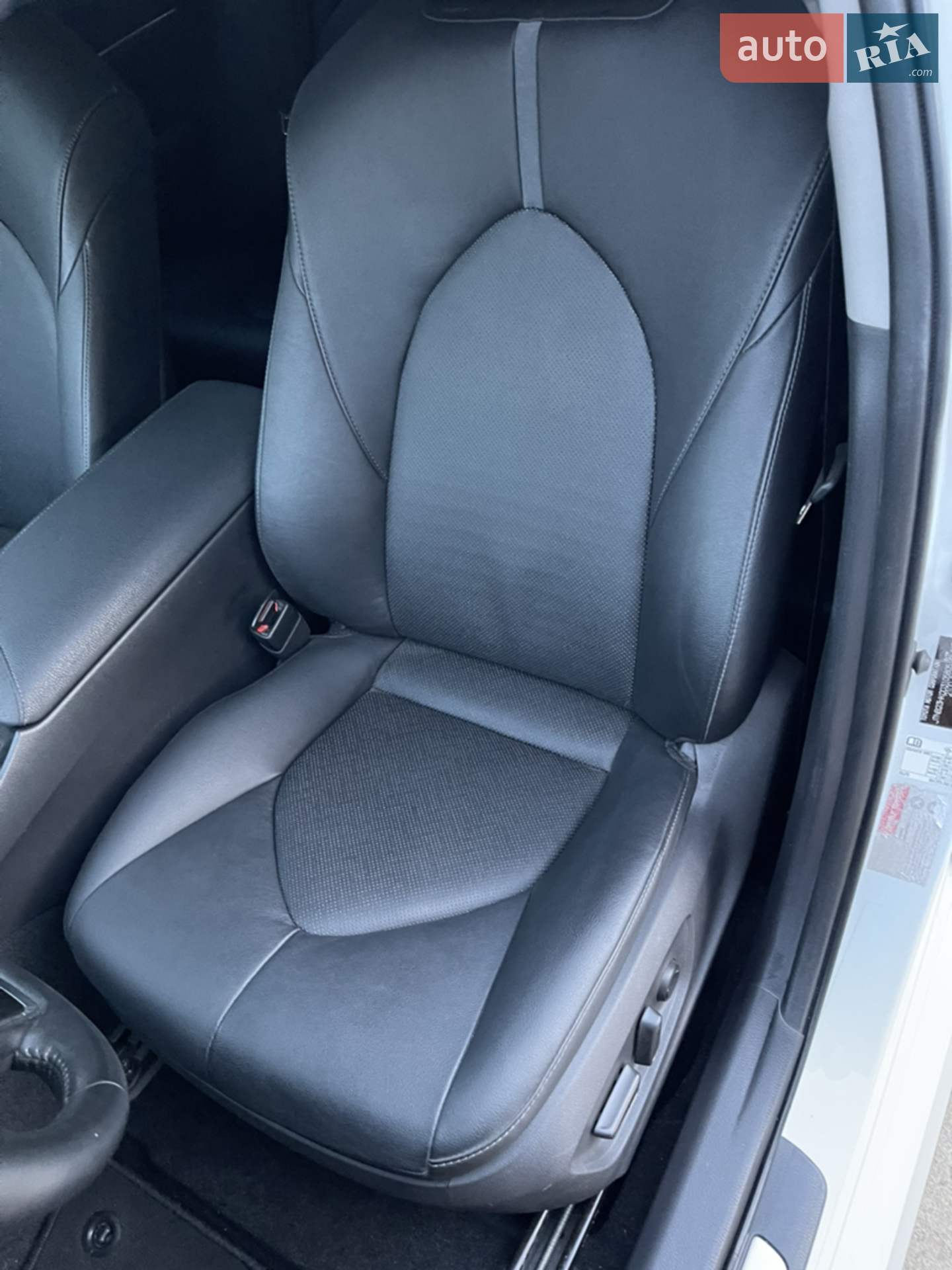 2021 Toyota Camry - мініатюра 43