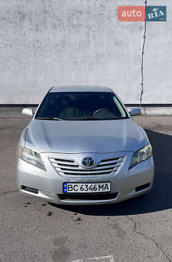 Седан Toyota Camry 2008 в Львове