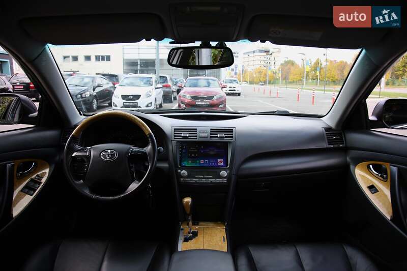 Седан Toyota Camry 2007 в Харкові
