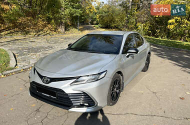 Седан Toyota Camry 2021 в 