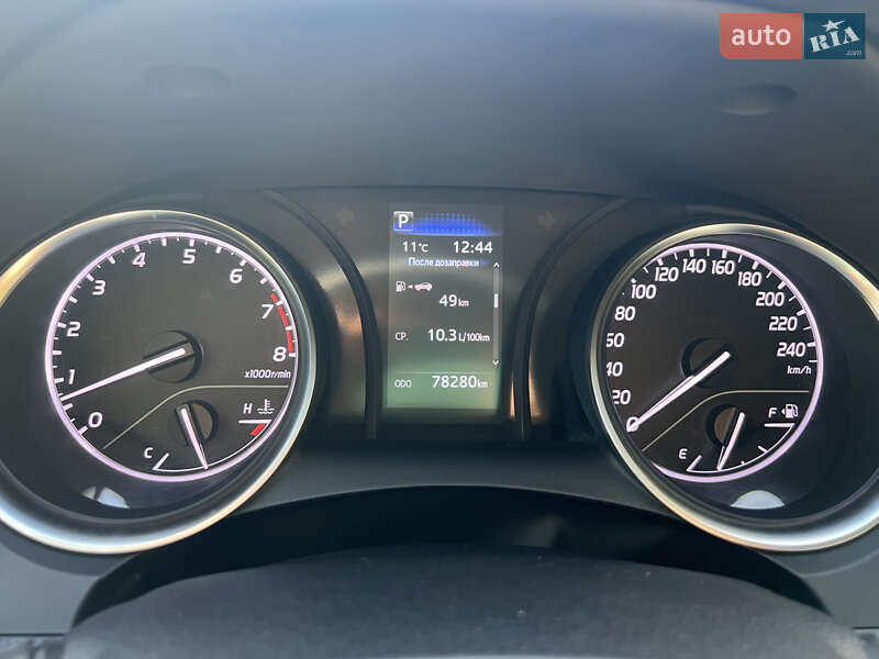 Седан Toyota Camry 2021 в Киеве фото 24 Седан Toyota Camry 2021 в Киеве
