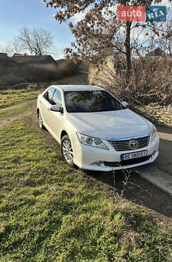 Седан Toyota Camry 2011 в Новой Одессе