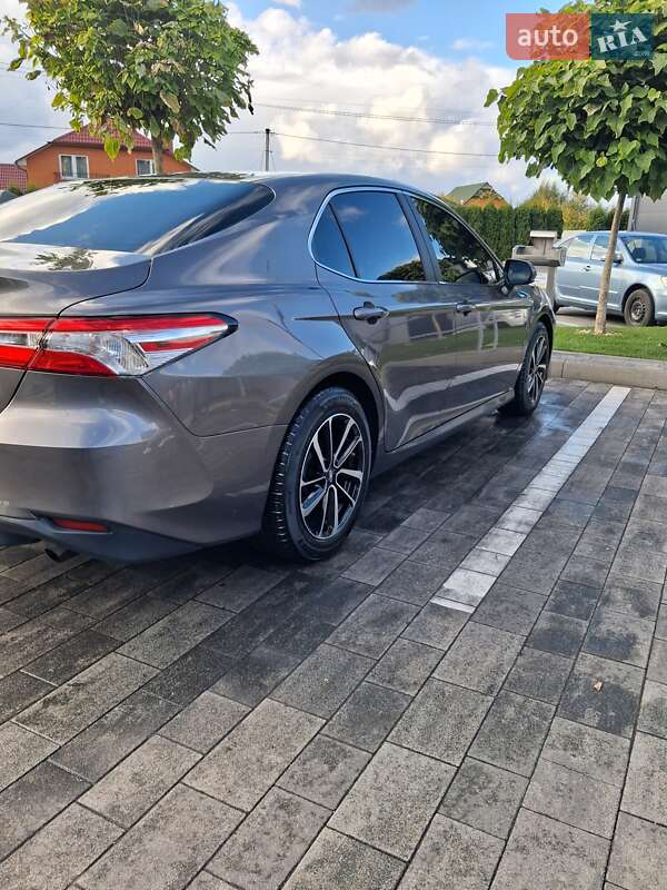 Седан Toyota Camry 2017 в Луцьку фото 8 Седан Toyota Camry 2017 в Луцьку