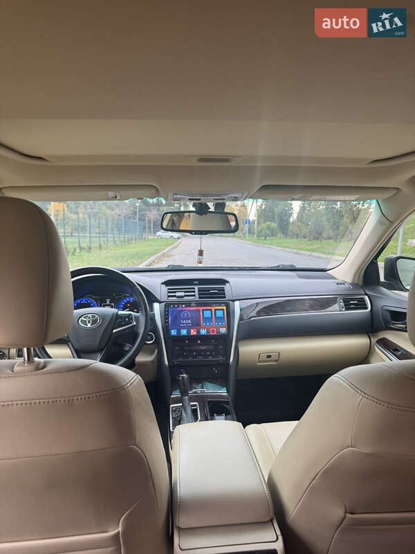Седан Toyota Camry 2016 в Днепре фото 12 Седан Toyota Camry 2016 в Днепре