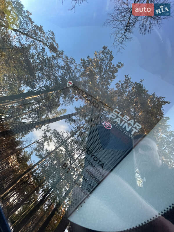 Седан Toyota Camry 2019 в Киеве фото 35 Седан Toyota Camry 2019 в Киеве