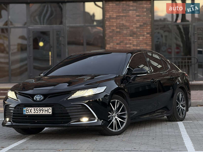 Седан Toyota Camry 2021 в Виннице фото 4 Седан Toyota Camry 2021 в Виннице