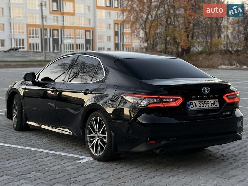 Седан Toyota Camry 2021 в Виннице фото 27 Седан Toyota Camry 2021 в Виннице