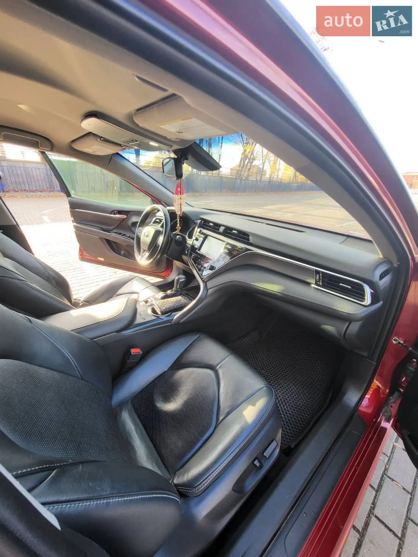 2018 Toyota Camry - мініатюра 22