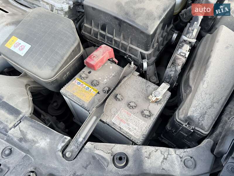 Седан Toyota Camry 2017 в Киеве фото 47 Седан Toyota Camry 2017 в Киеве