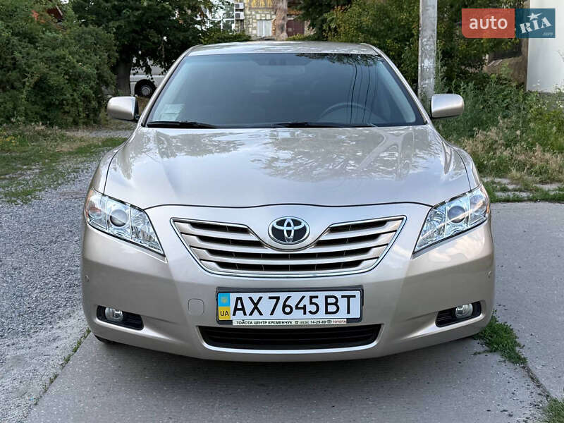 Седан Toyota Camry 2008 в Харькове фото 3 Седан Toyota Camry 2008 в Харькове