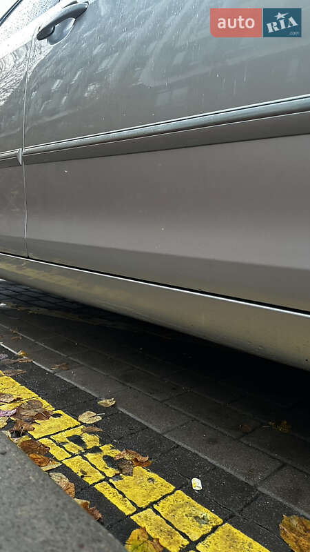 Седан Toyota Camry 2007 в Киеве