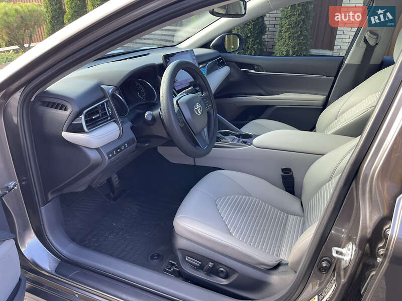 Седан Toyota Camry 2022 в Виннице фото 12 Седан Toyota Camry 2022 в Виннице