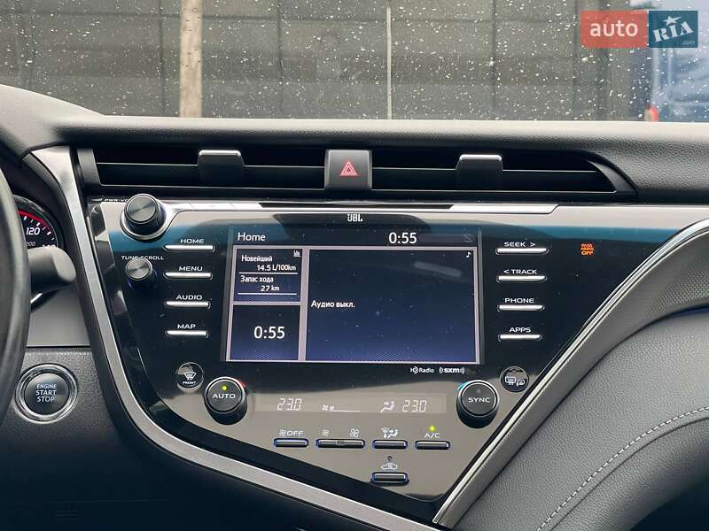 Седан Toyota Camry 2018 в Киеве фото 34 Седан Toyota Camry 2018 в Киеве
