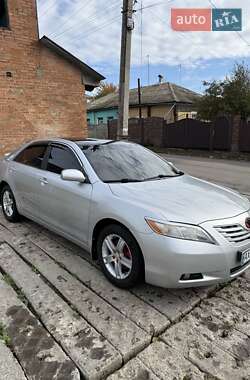 Седан Toyota Camry 2007 в Люботине