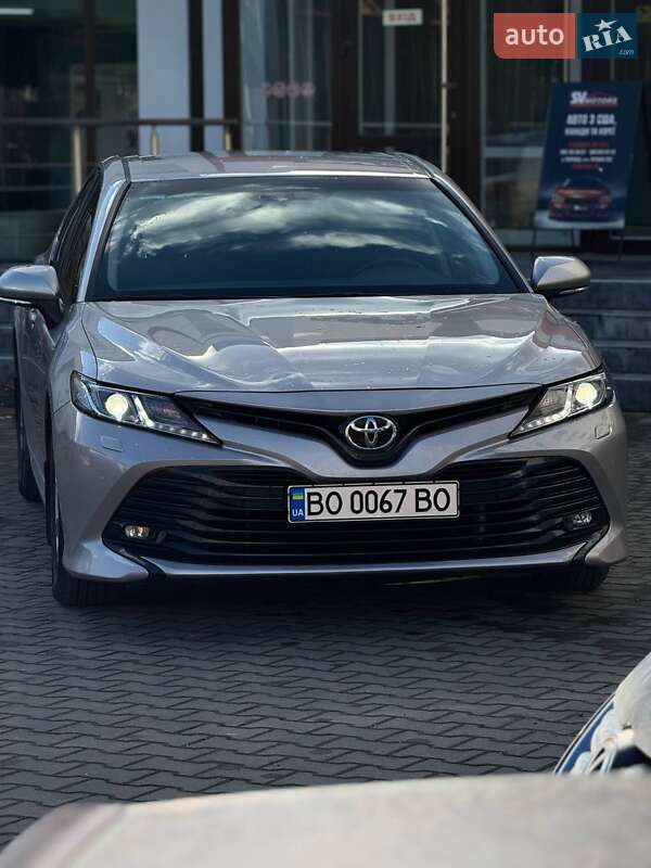Седан Toyota Camry 2017 в Черновцах фото 3 Седан Toyota Camry 2017 в Черновцах