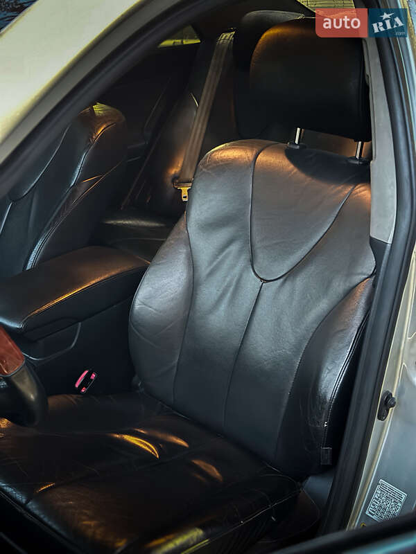 Седан Toyota Camry 2008 в Броварах