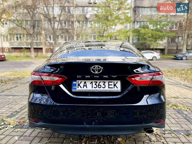 Седан Toyota Camry 2019 в Киеве фото 17 Седан Toyota Camry 2019 в Киеве