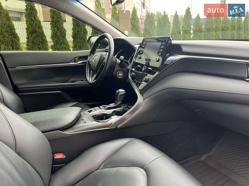 Седан Toyota Camry 2022 в Черновцах фото 30 Седан Toyota Camry 2022 в Черновцах