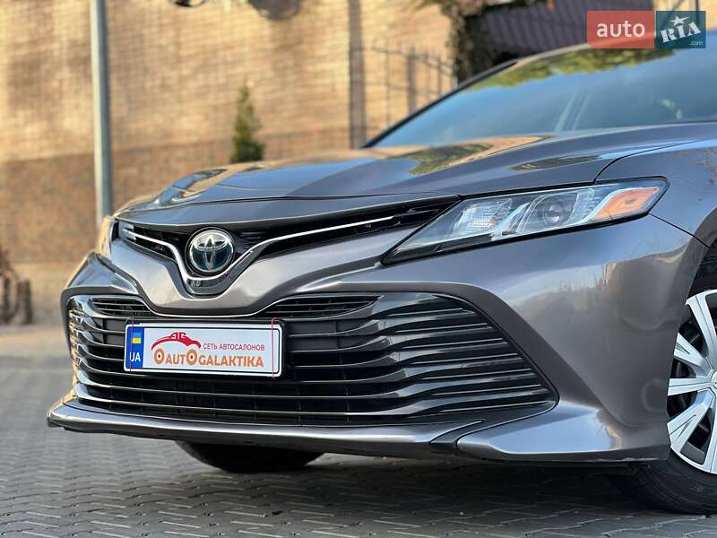 Седан Toyota Camry 2018 в Одесі