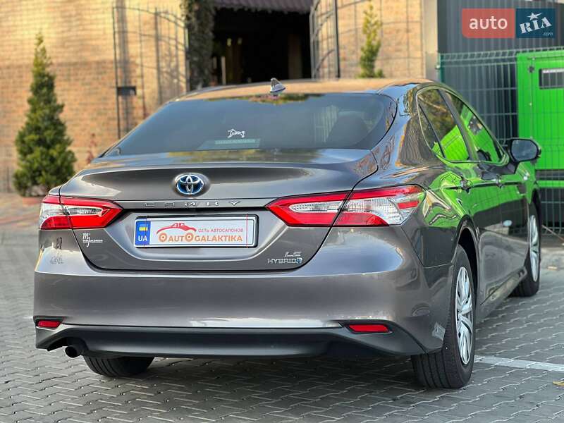 Седан Toyota Camry 2018 в Одесі