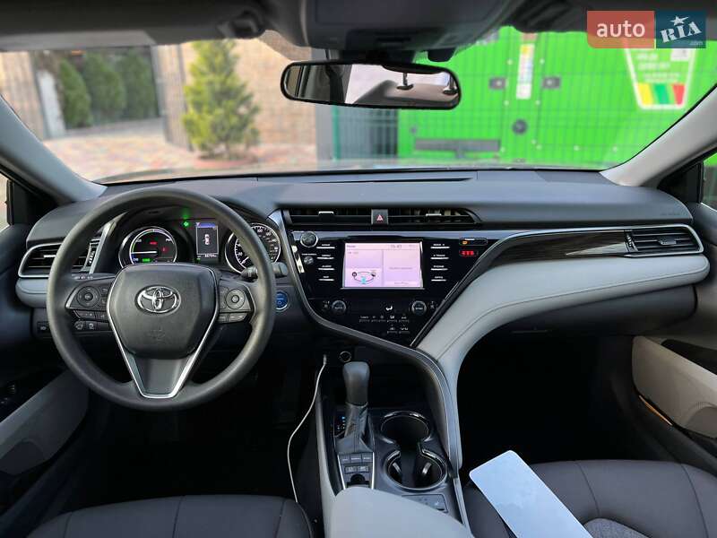 Седан Toyota Camry 2018 в Одесі