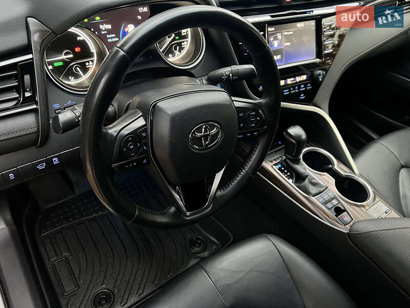 Седан Toyota Camry 2020 в Ровно фото 19 Седан Toyota Camry 2020 в Ровно