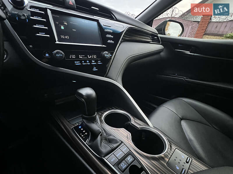 Седан Toyota Camry 2020 в Ровно фото 21 Седан Toyota Camry 2020 в Ровно