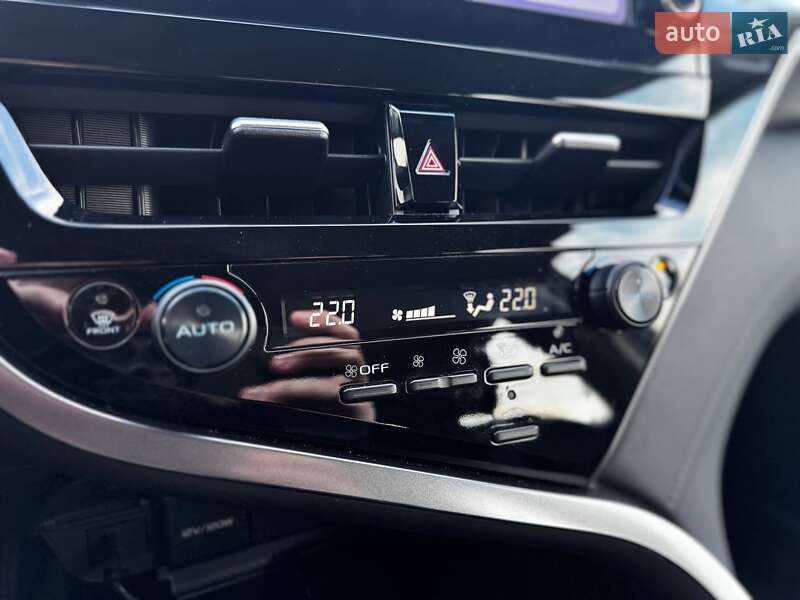 Седан Toyota Camry 2024 в Ровно фото 14 Седан Toyota Camry 2024 в Ровно